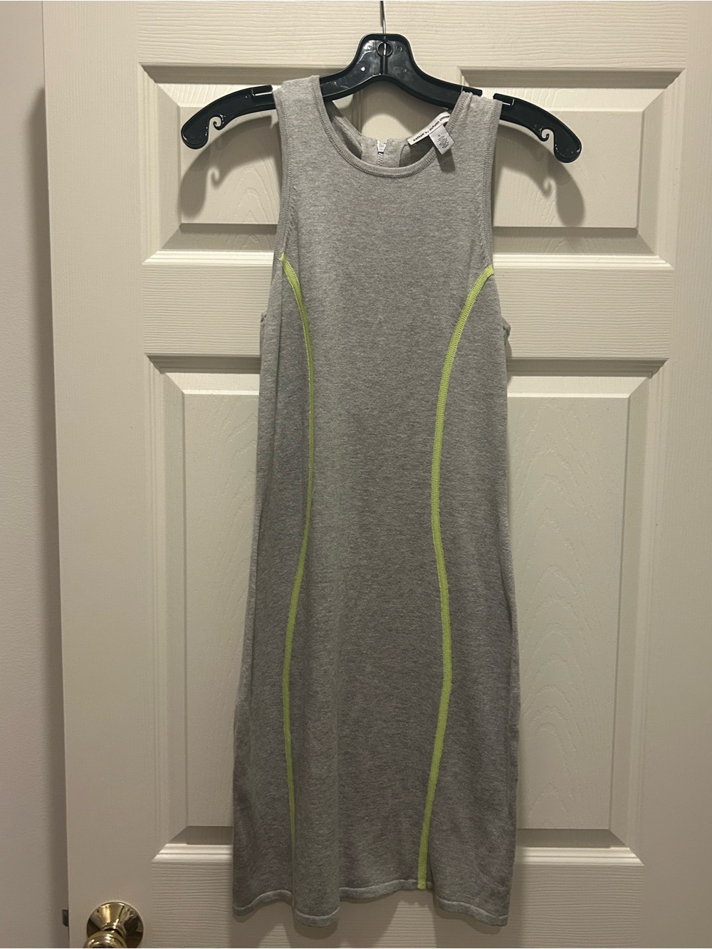 Autumn Cashmere Light Gray Sleeveless Knit Top